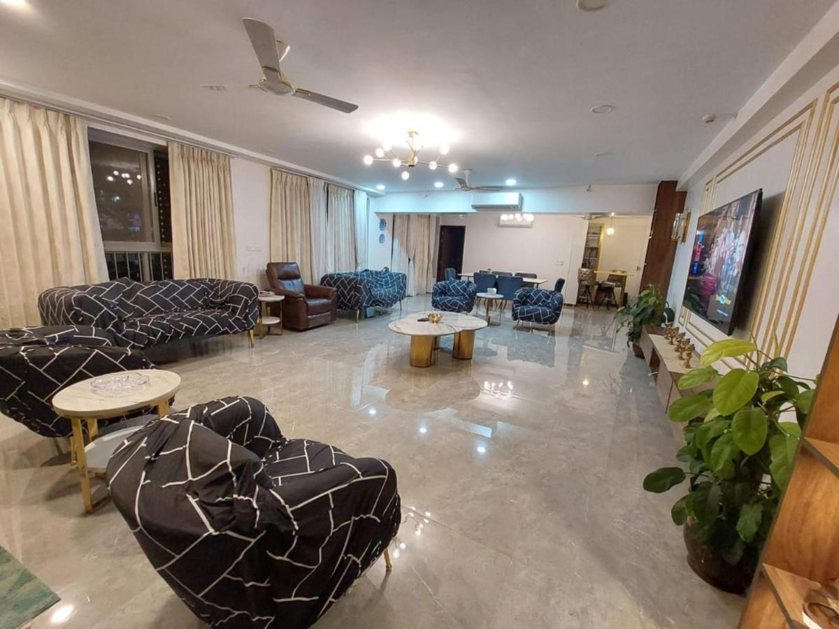 Royal Nest Premium Hotel Pune Bagian luar foto